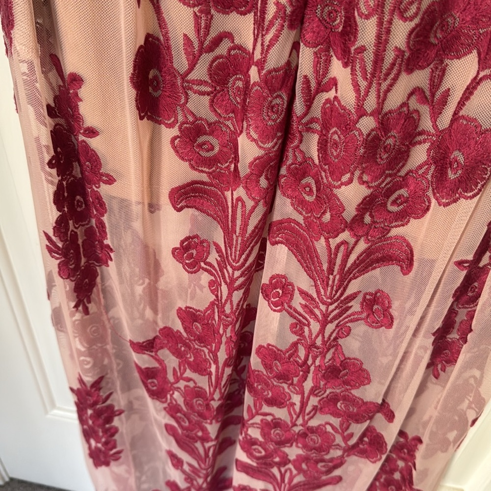 Altar’d State Lace Gown Maxi-Homecoming/Valentines Day bridesmaid - Picture 7 of 10